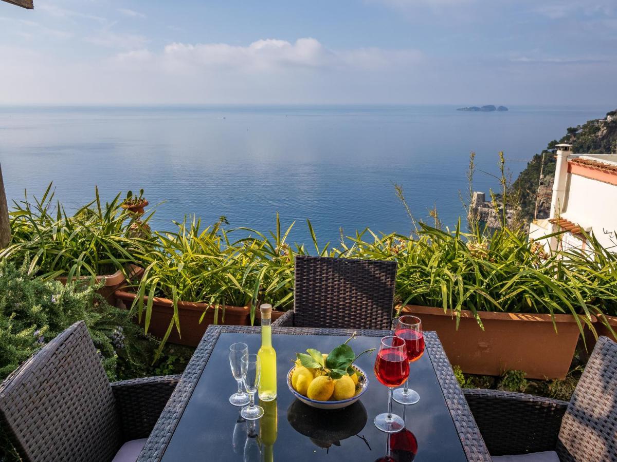 Scorcio D' Oltremare - Sea View Apt In Positano Exterior photo